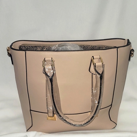 Handbags - Large bag (see description first)